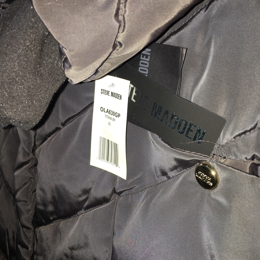 NWT Women's Jacket - Picture 3 of 4